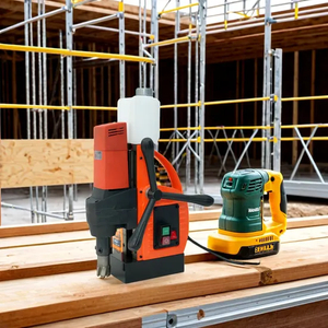 Компактная дрель с магнитным сиденьем для удобства обращения и хранения