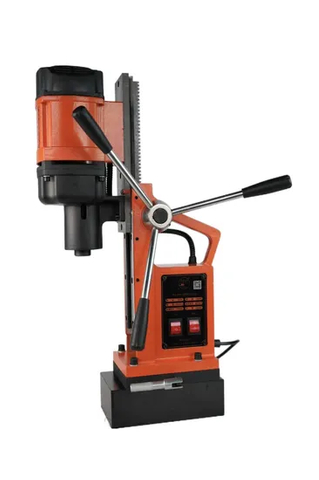 Легкий магнитный сверлильный станок с сертификацией CE для фрез диаметром 23 и 28 мм.